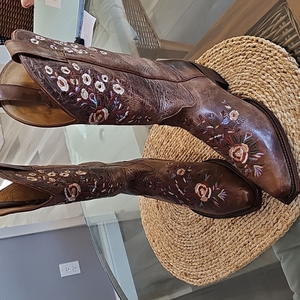 Shyanne Brown Floral Embroidered Heeled Boots